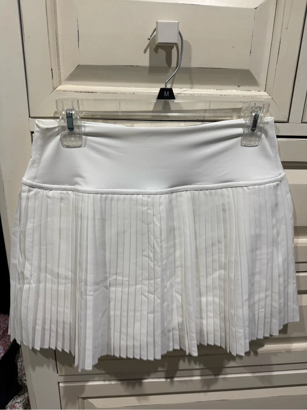 Women's White Pleated Tennis Skirt with Stretch Waistband